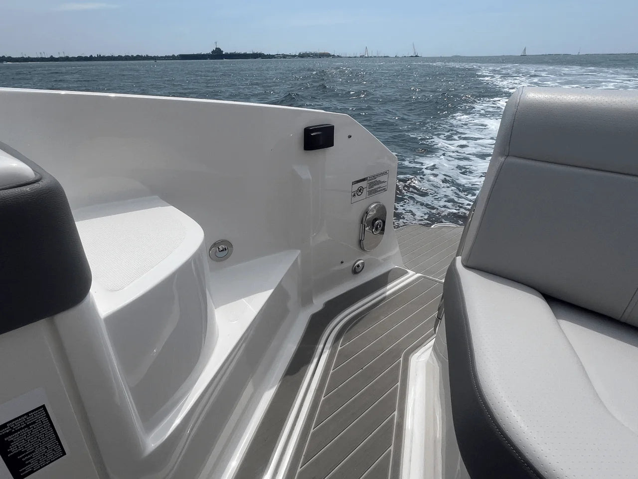 2025 Sea Ray Sundancer 320 Outboard 32.0 feet, Charleston, SC #11