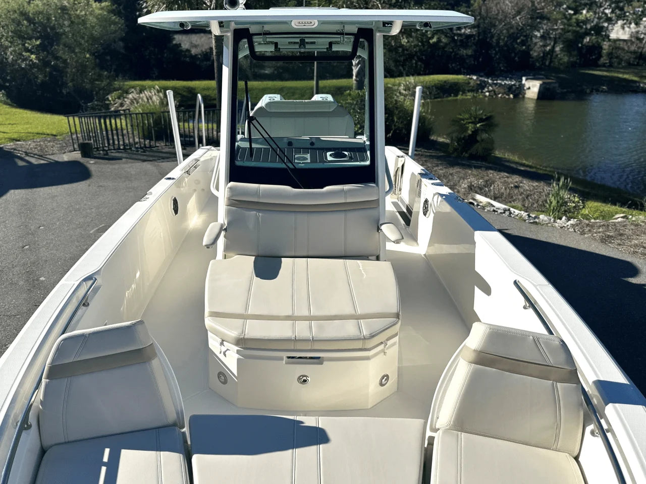 2025 Boston Whaler 280 Dauntless 28.0 feet, Charleston, SC #23