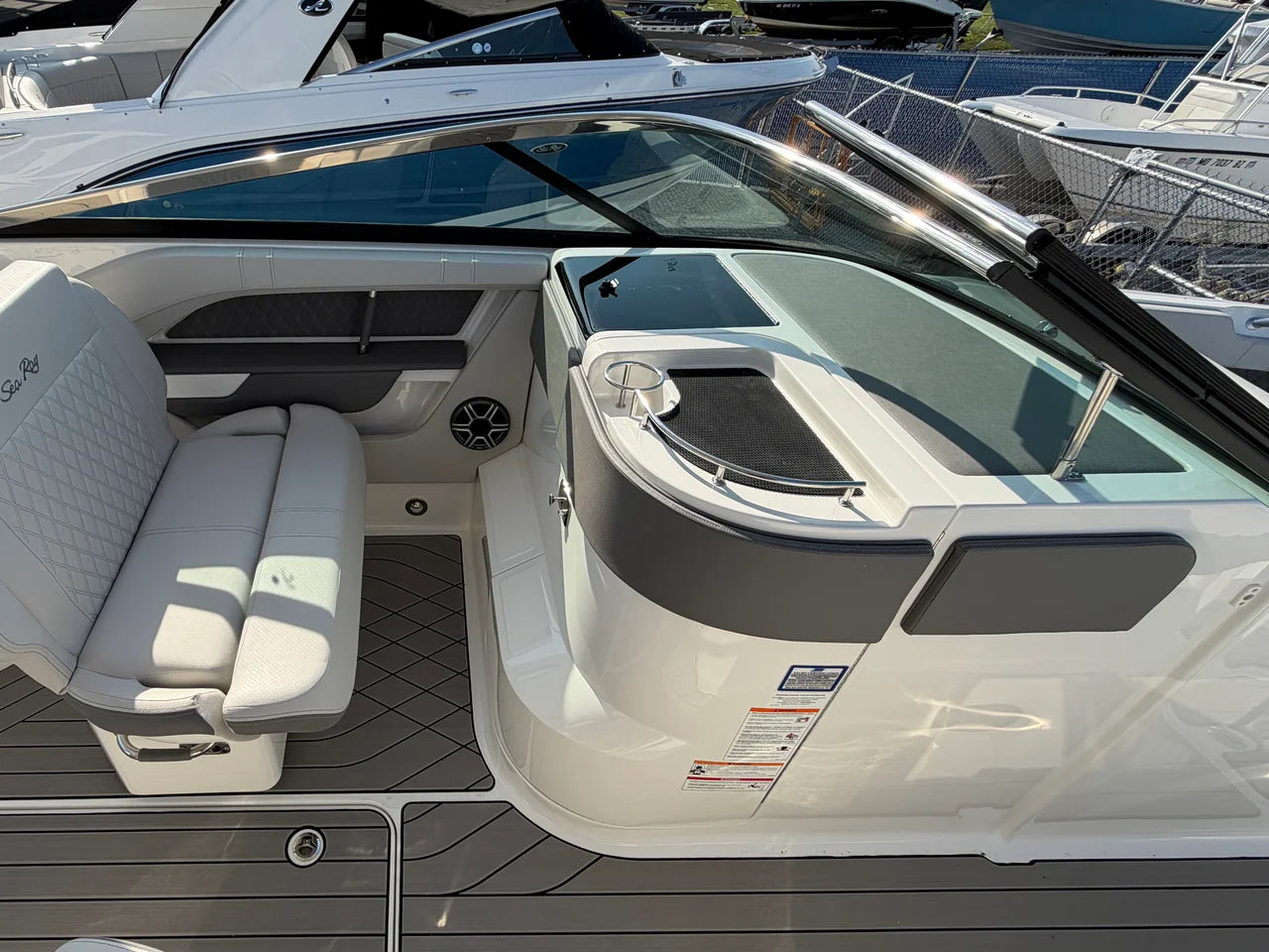 2026 Sea Ray SLX 310 Outboard 31.0 feet, Grasonville, Maryland #36