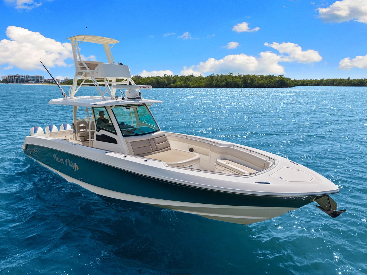 2020 Boston Whaler 380 OUTRAGE 38.0 feet, Naples, Florida #7