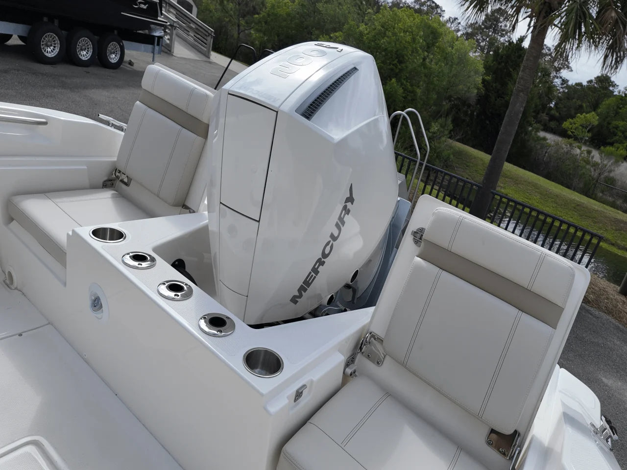 2025 Boston Whaler 220 Dauntless 22.0 feet, Charleston, SC #10