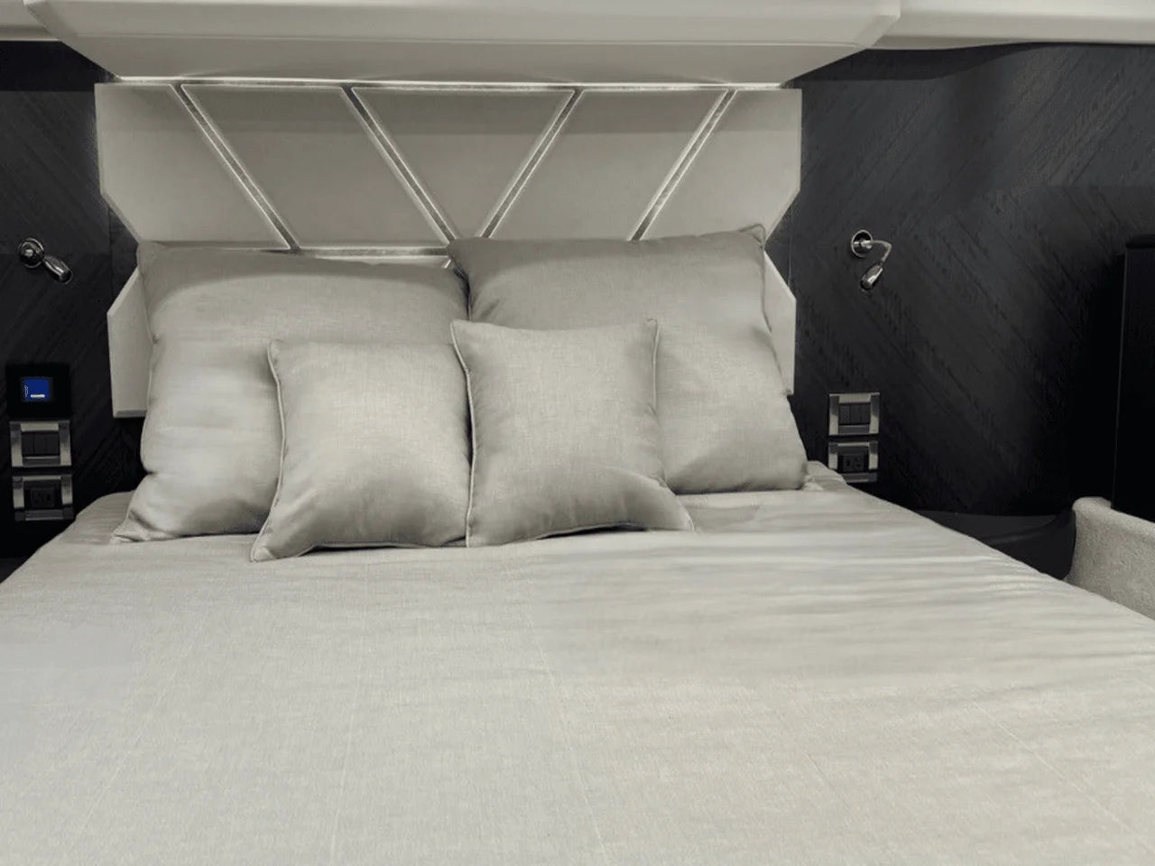 2024 Galeon 410 HTC 41.0 feet, Excelsior, Minnesota #14