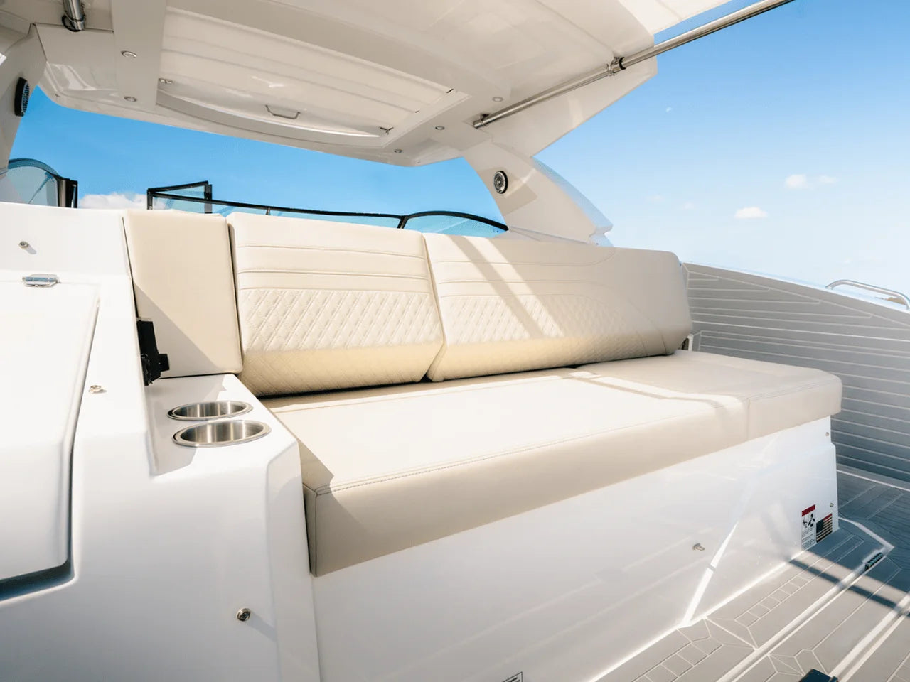 2025 Cruisers Yachts 38 GLS Outboard 38.0 feet, Charleston, SC #7