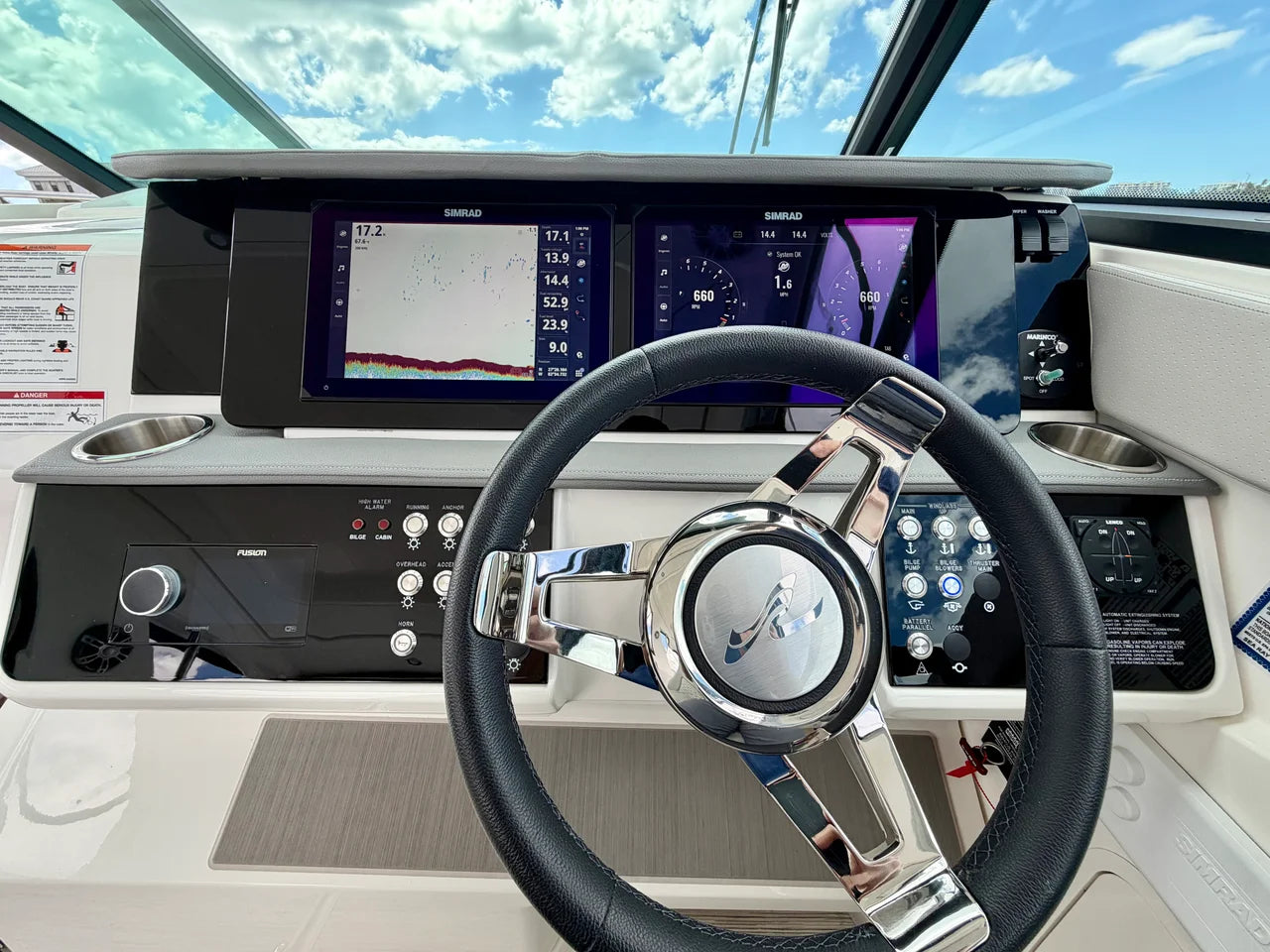 2025 Sea Ray 320 SUNDANCER OB 32.0 feet, Sarasota, Florida #25