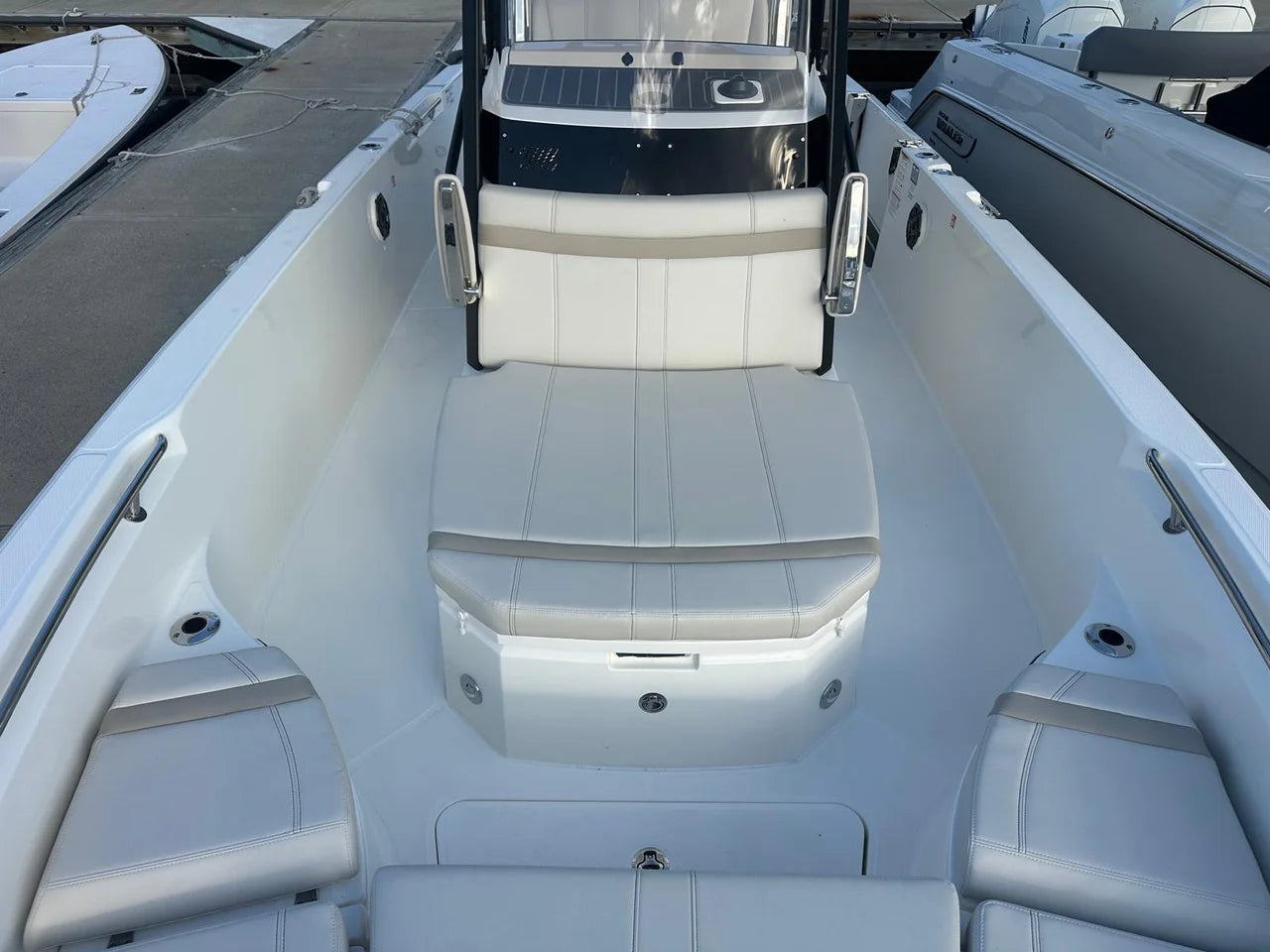 2026 Boston Whaler 280 Dauntless 28.0 feet, Key Largo, Florida #12