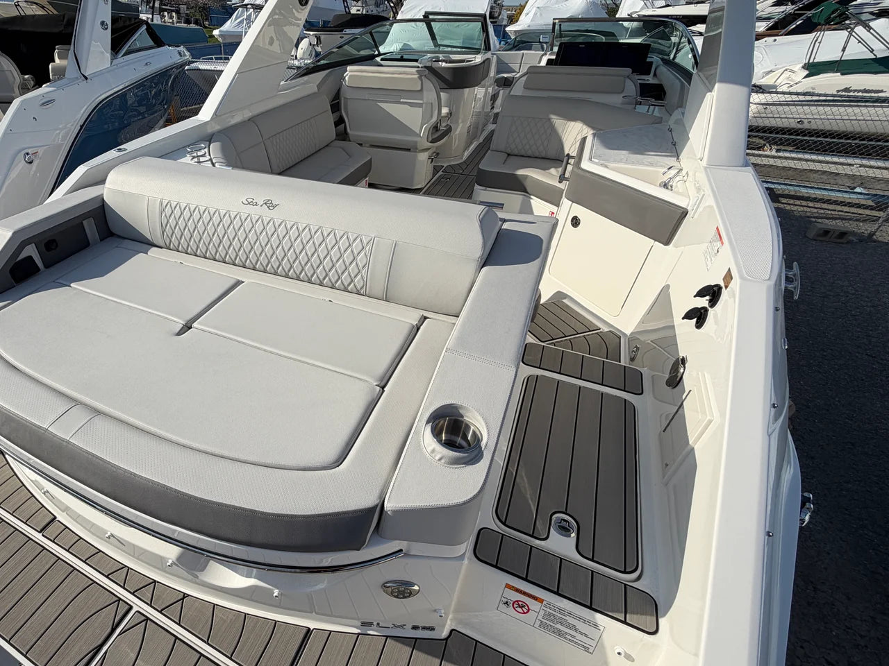 2026 Sea Ray SLX 310 Outboard 31.0 feet, Grasonville, Maryland #5
