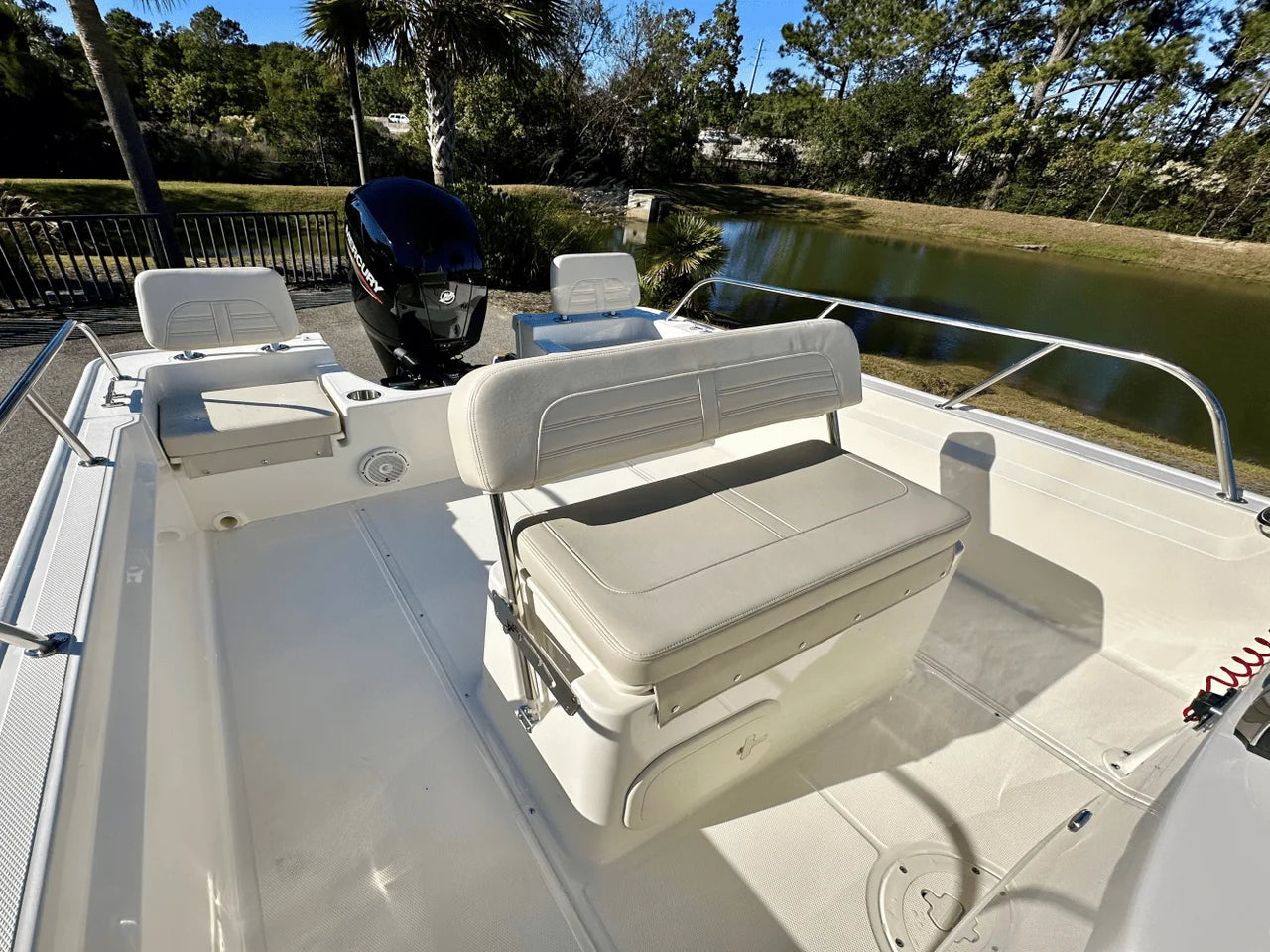 2025 Boston Whaler 190 Montauk 19.0 feet, Charleston, SC #8