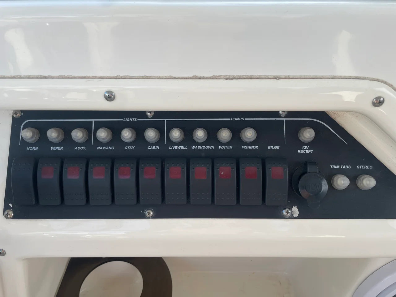 2009 Boston Whaler 255 CONQUEST 26.0 feet, Quincy, MA #14