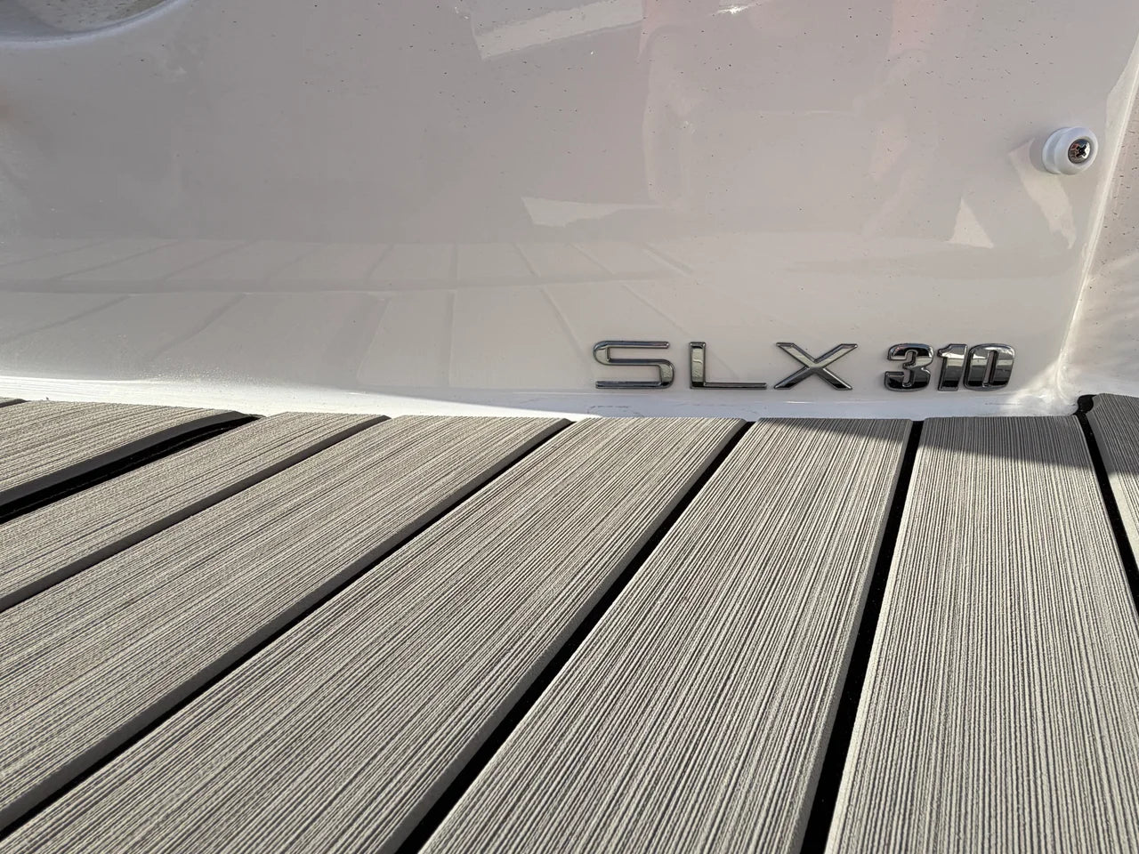 2026 Sea Ray SLX 310 Outboard 31.0 feet, Grasonville, Maryland #2
