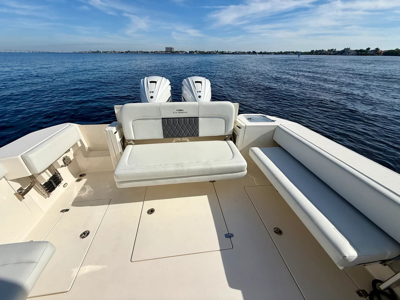 2022 Cobia 330 DUAL CONSOLE 33.0 feet, Fort Myers, Florida #28