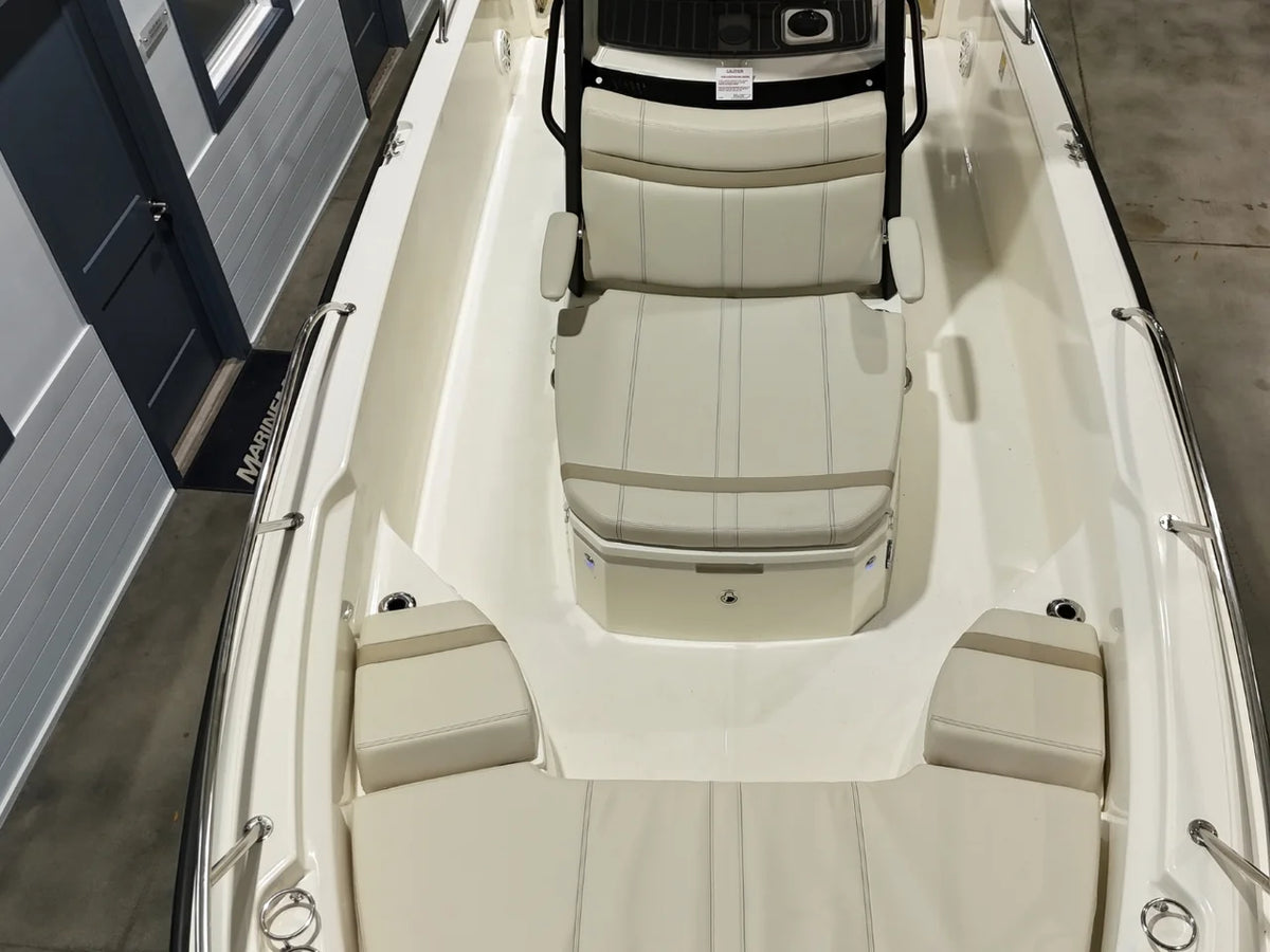 2026 Boston Whaler 250 Dauntless 25.0 feet, Cornelius, North Carolina #19