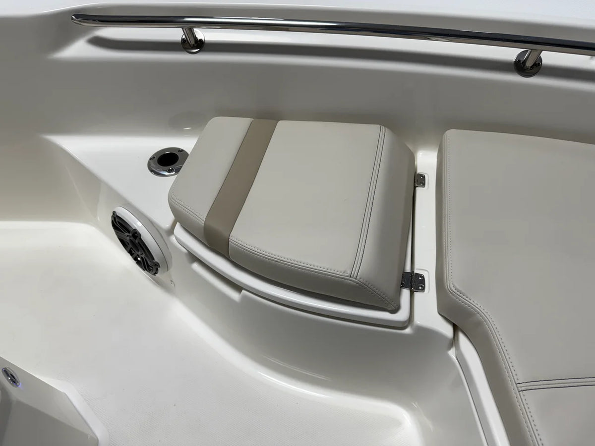2026 Boston Whaler 250 Dauntless 25.0 feet, Crosslake, Minnesota #96