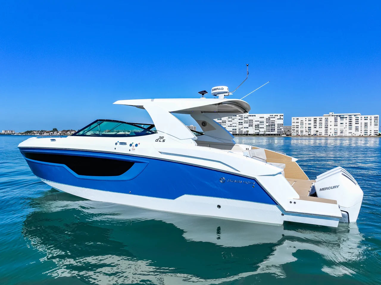 2026 Cruisers Yachts 38 GLS Outboard 38.0 feet, St Petersburg, FL #28