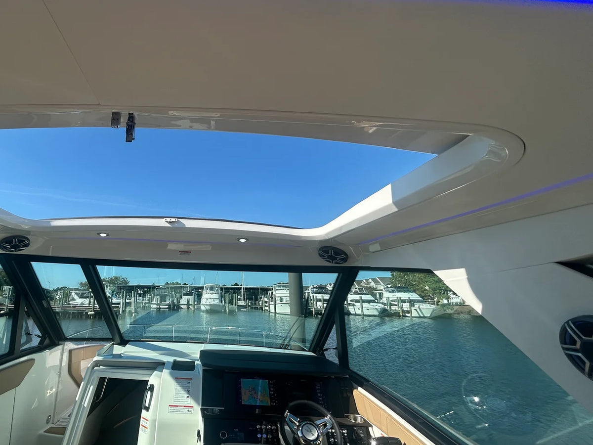 2026 Sea Ray Sundancer 320 Outboard 32.0 feet, Grasonville, MD #26