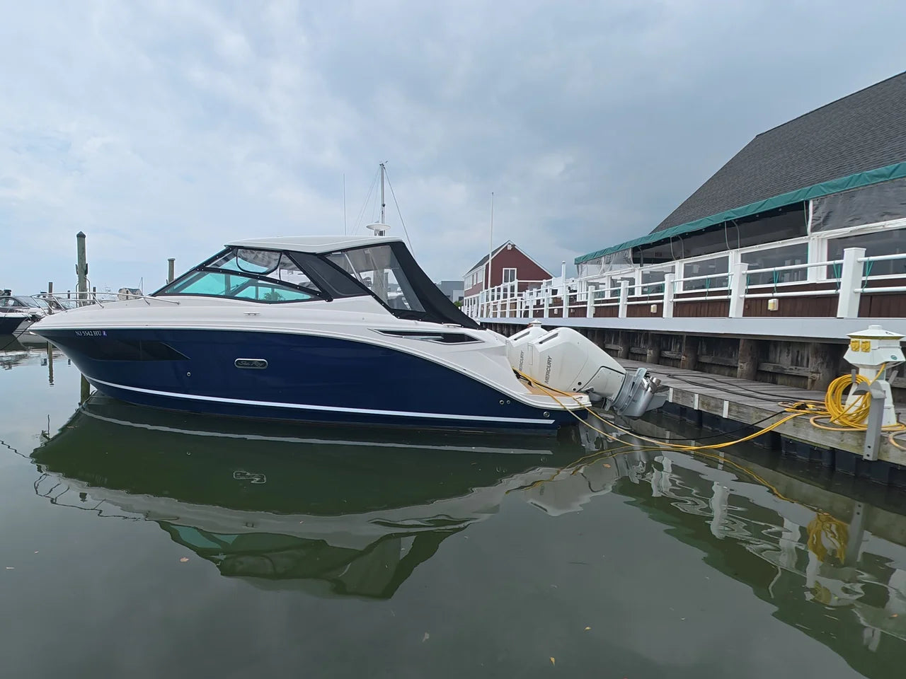 2025 Sea Ray Sundancer 320 Outboard 32.0 feet, Clearwater, Florida #4