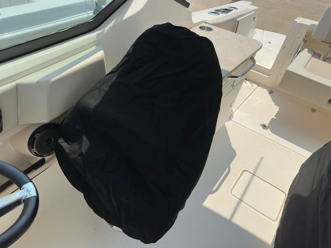 2022 Boston Whaler 240 VANTAGE 24.0 feet, Thunderbolt, GA #8