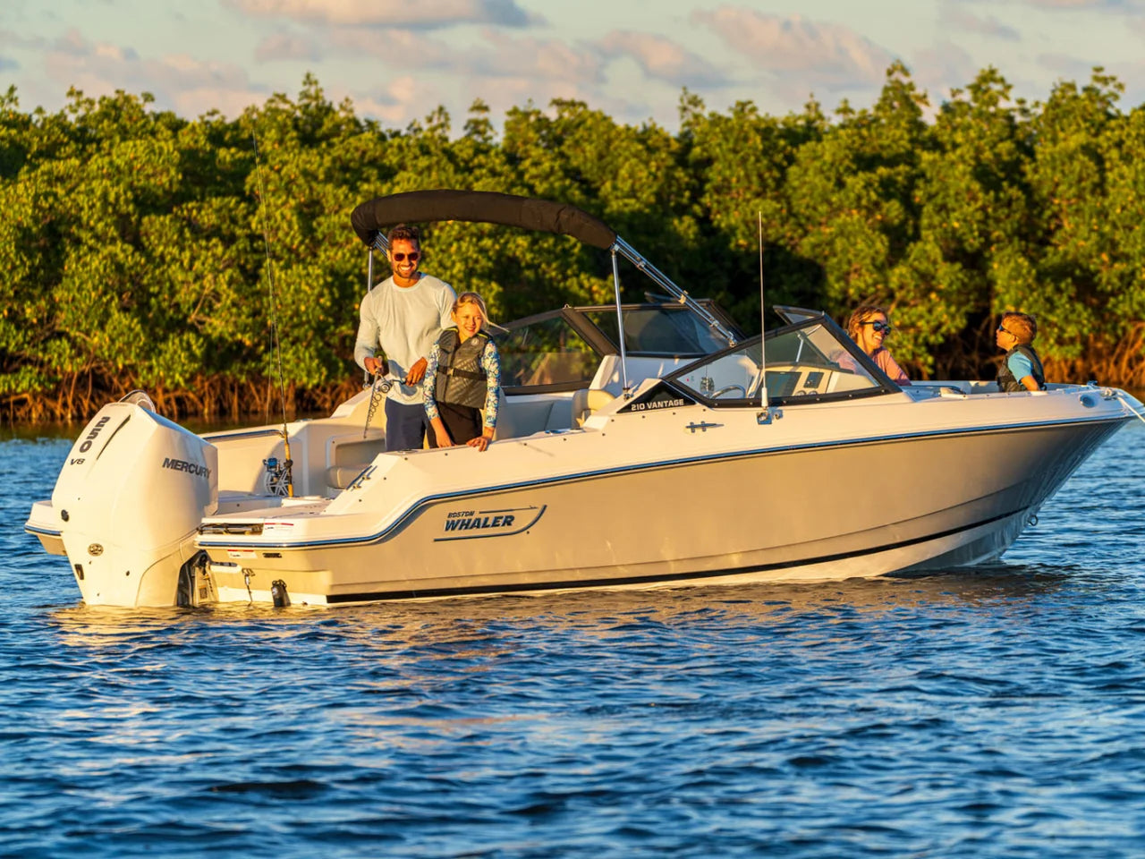 2026 Boston Whaler 210 Vantage 21.0 feet, Inuvik, Northwest Territories #4