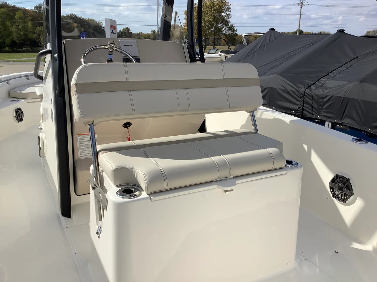 2026 Boston Whaler 220 Dauntless 22.0 feet, Monkey Island, OK #15