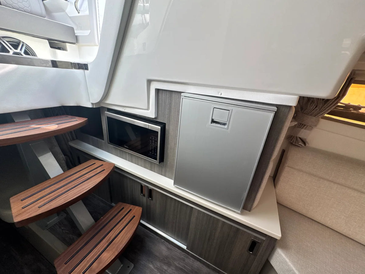 2027 Sea Ray Sundancer 320 Outboard 32.0 feet, Pompano Beach, Florida #31