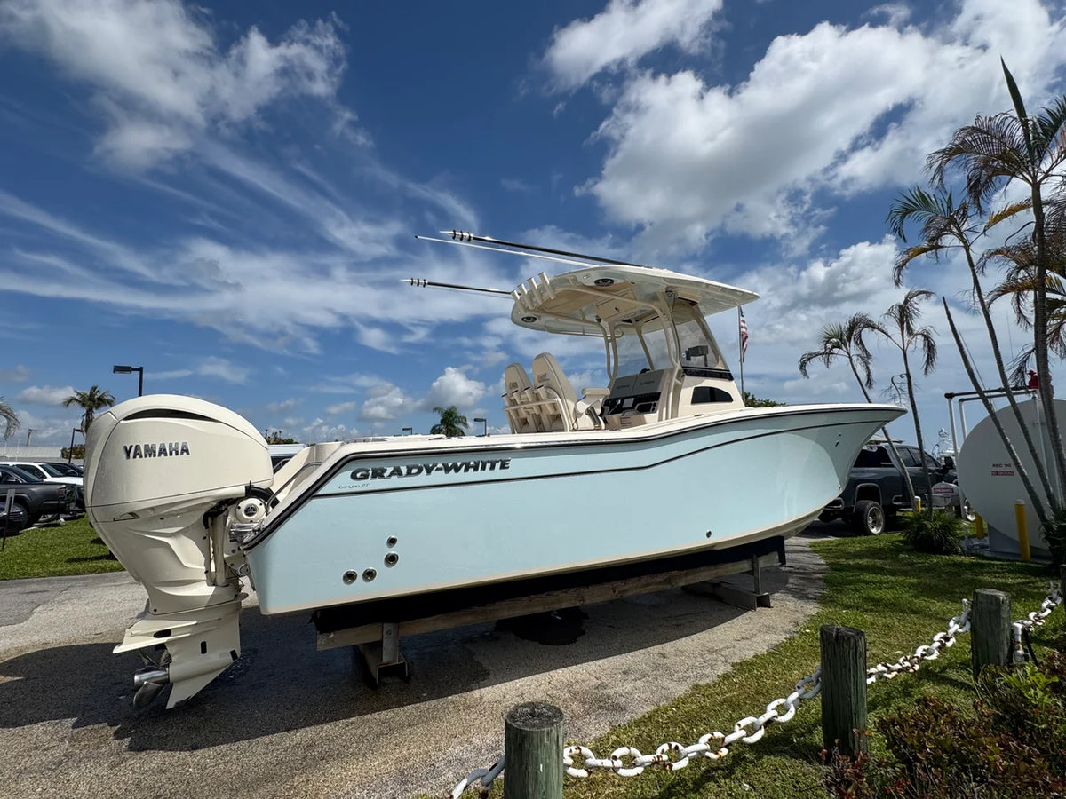 2025 Grady-White 271 CANYON – MarineMax