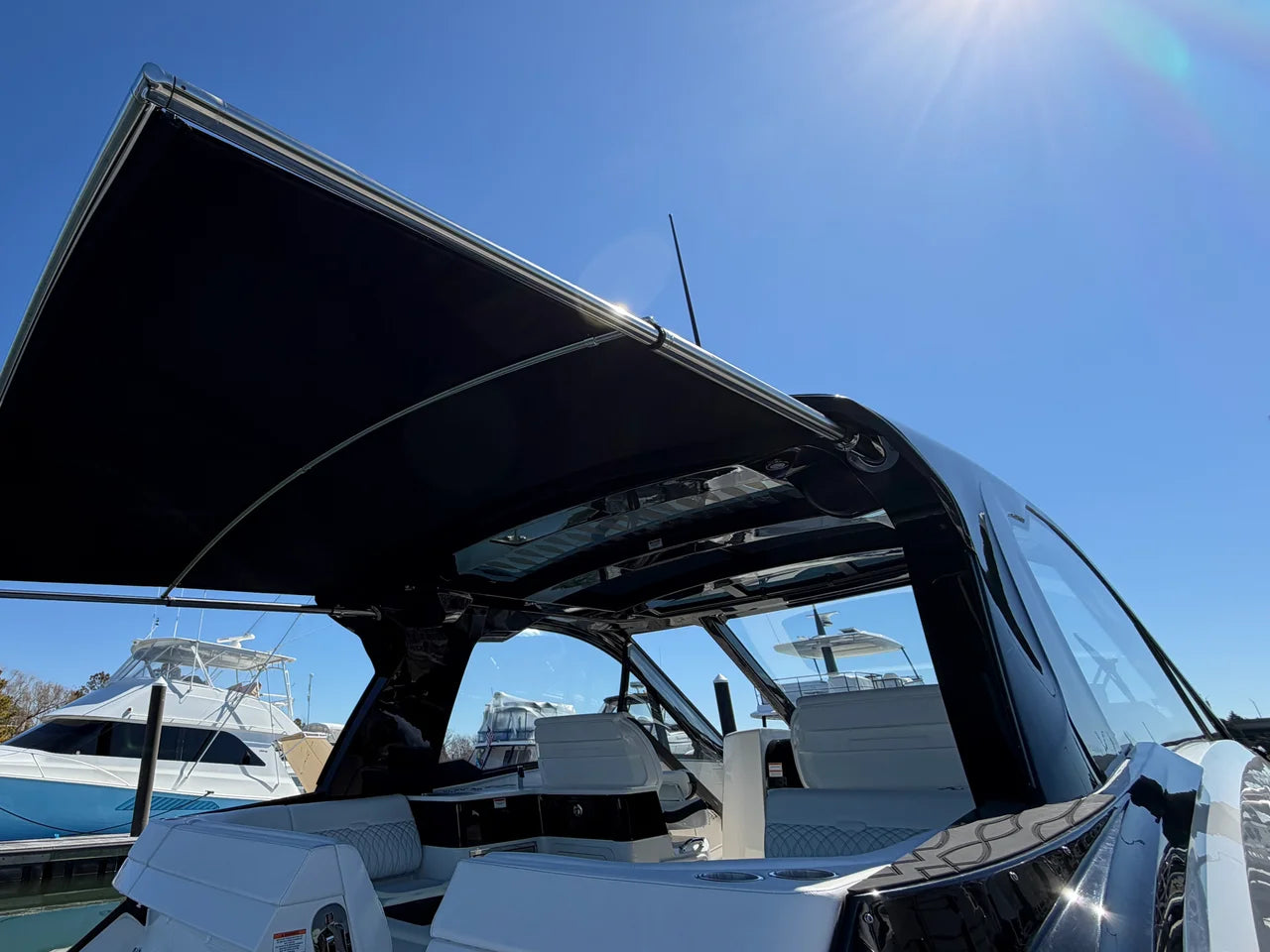 2026 Sea Ray Sundancer 370 Outboard 37.0 feet, Grasonville, MD #12