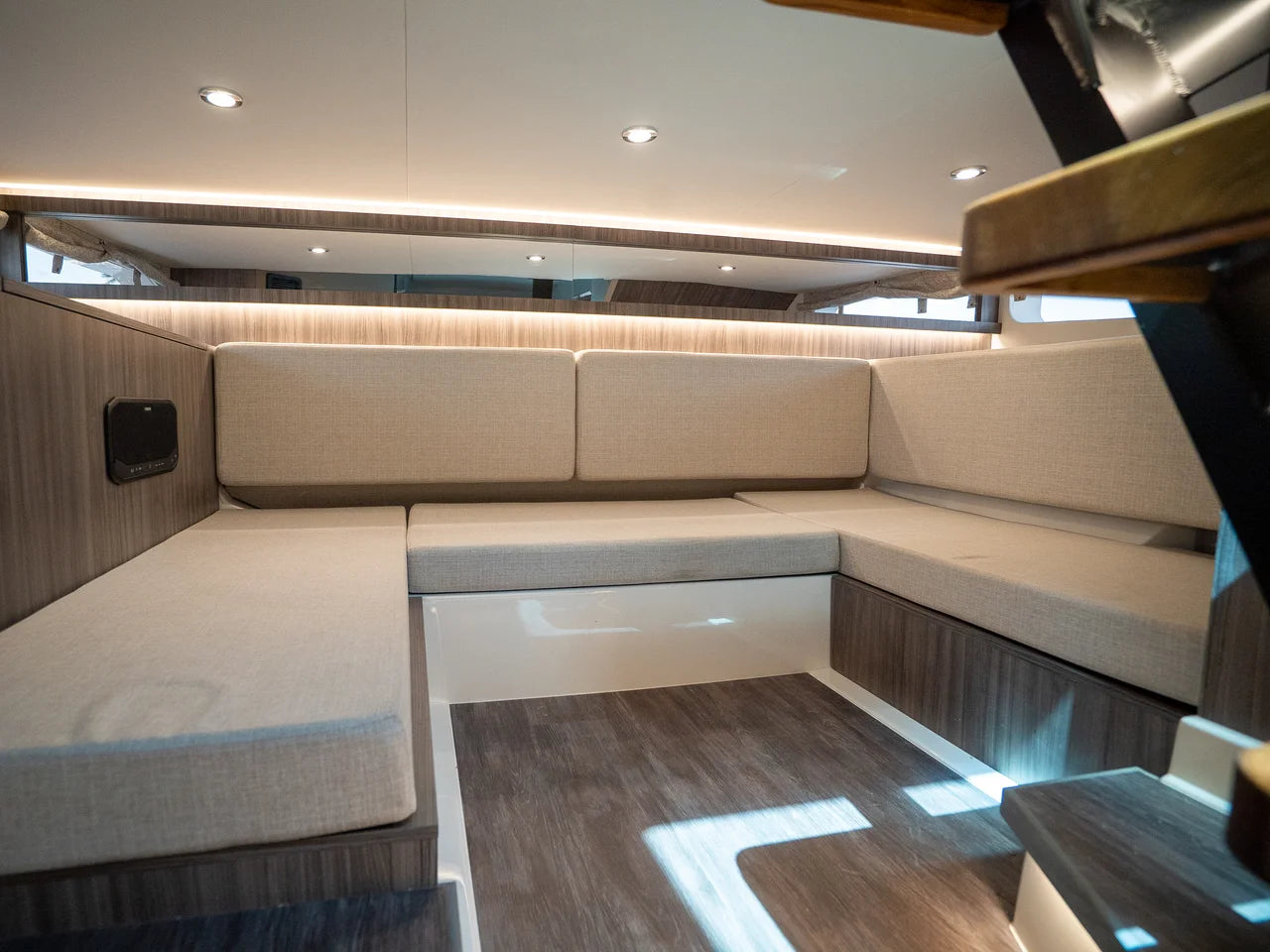 2026 Sea Ray Sundancer 370 Outboard 37.0 feet, Fort Myers, FL #20