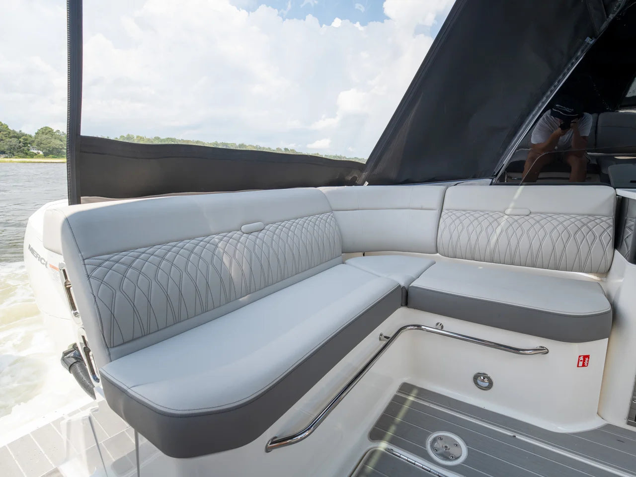 2026 Sea Ray Sundancer 370 Outboard 37.0 feet, Wrightsville Beach, North Carolina #14