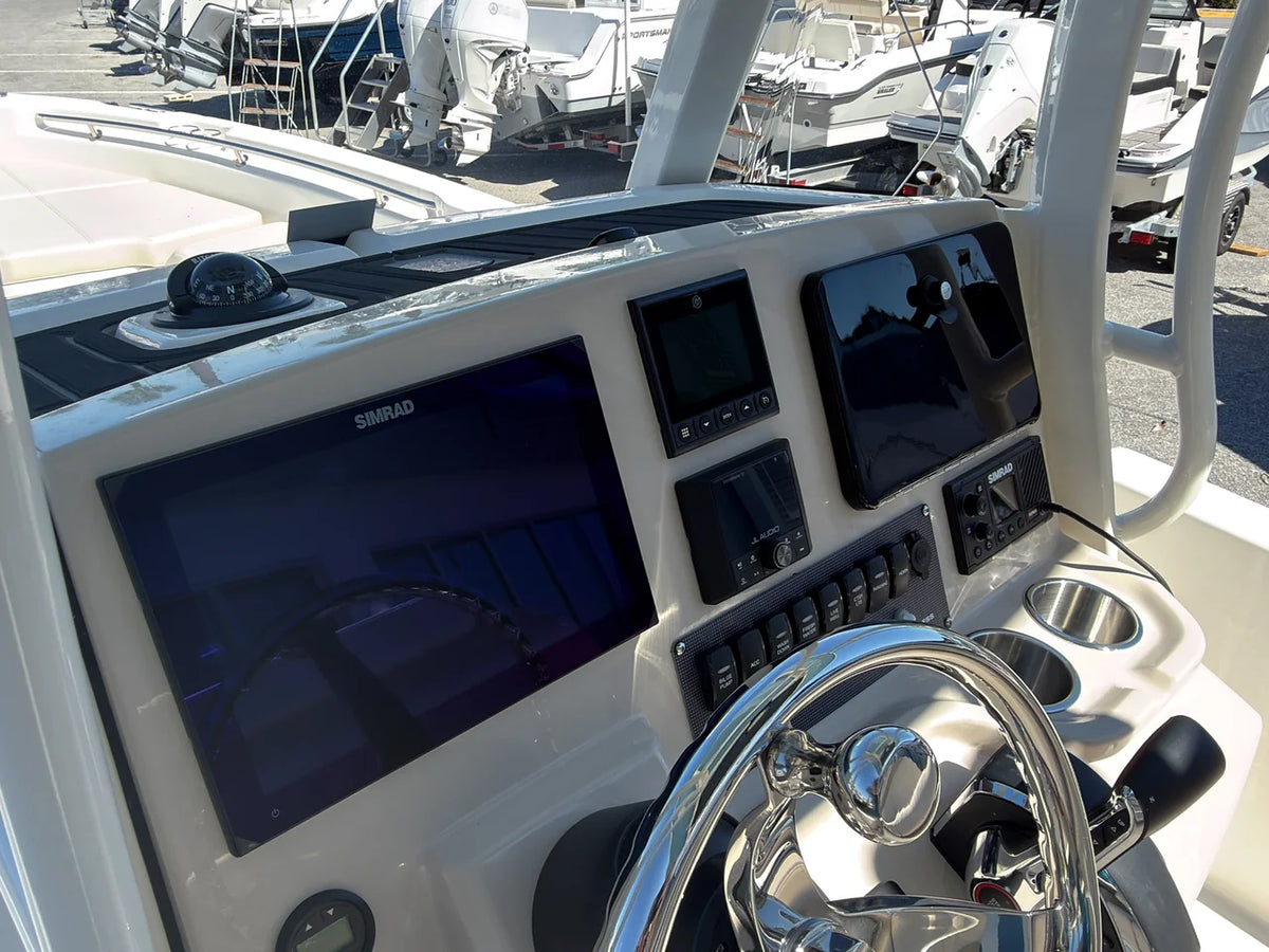 2027 Boston Whaler 250 Dauntless 25.0 feet, Panama City, FL #17