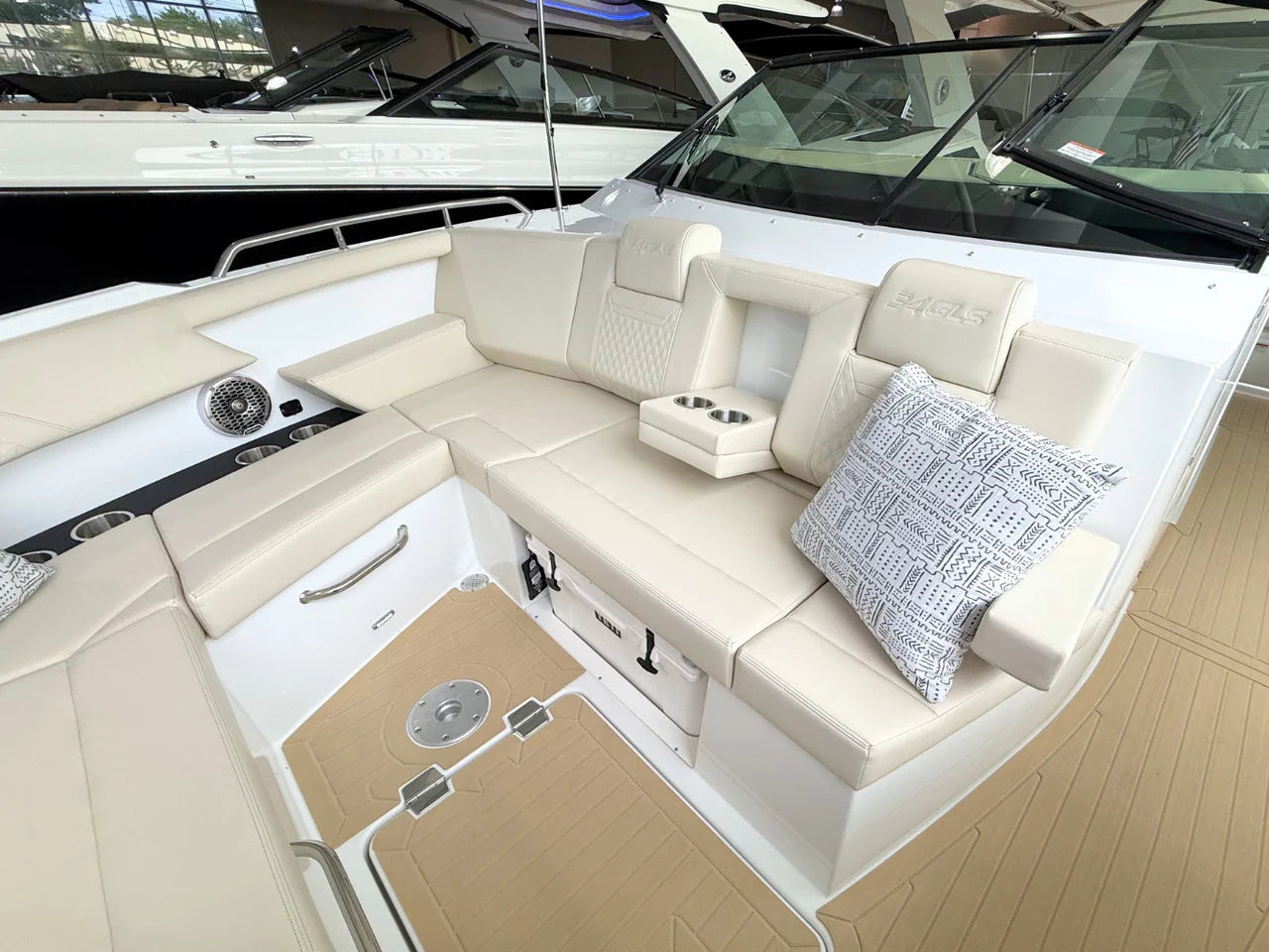 2026 Cruisers Yachts 34 GLS 34.0 feet, Lewisville, TX #40