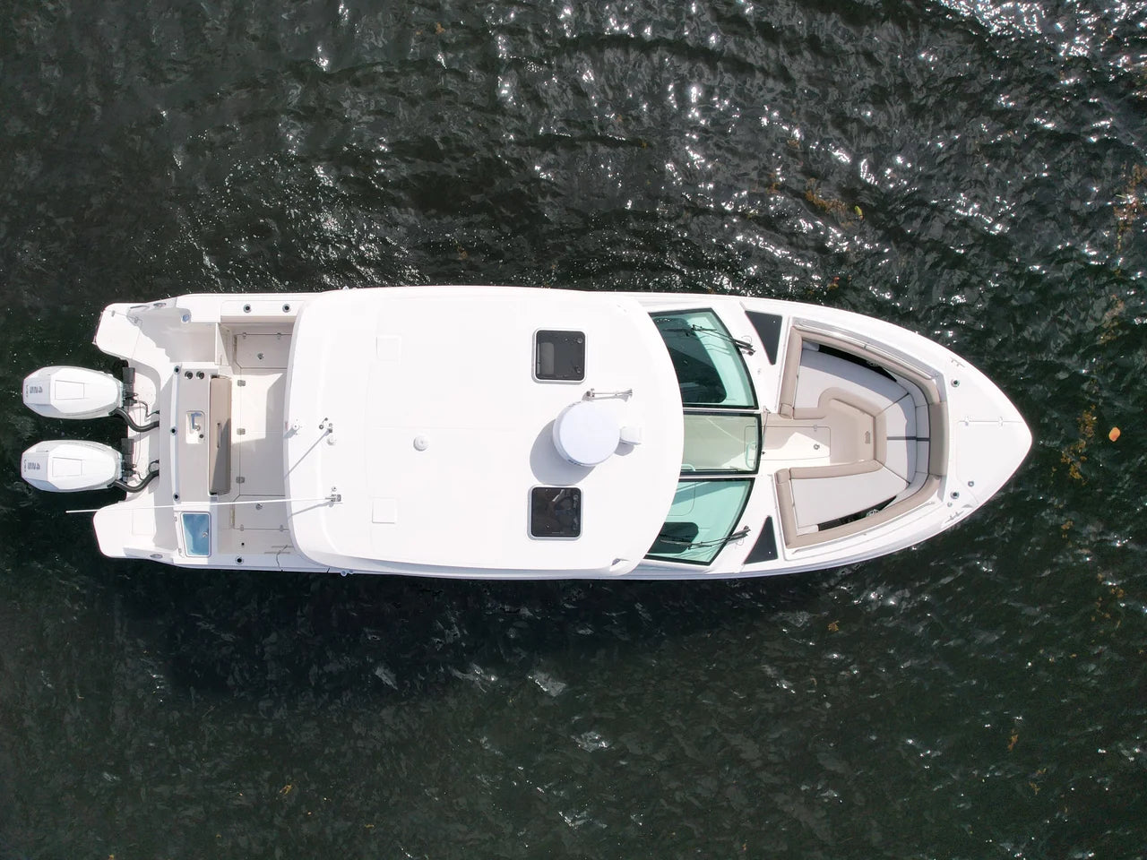 2027 Boston Whaler 330 Vantage 33.0 feet, Pompano Beach, Florida #18