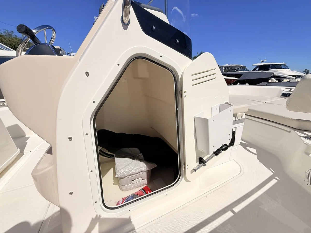 2027 Boston Whaler 210 Montauk 21.0 feet, St Petersburg, FL #30