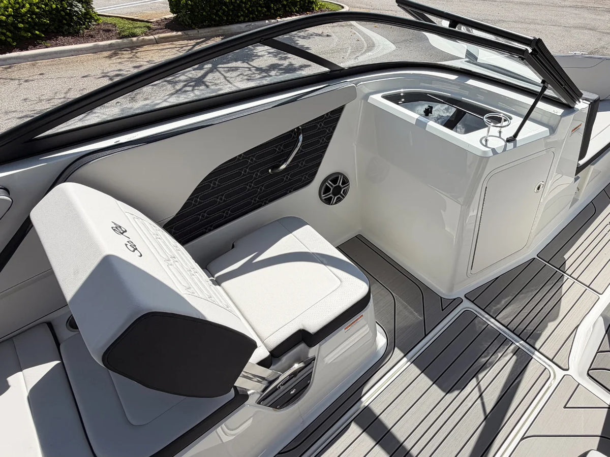 2026 Sea Ray SPX 210 Outboard 21.0 feet, Jupiter, Florida #17