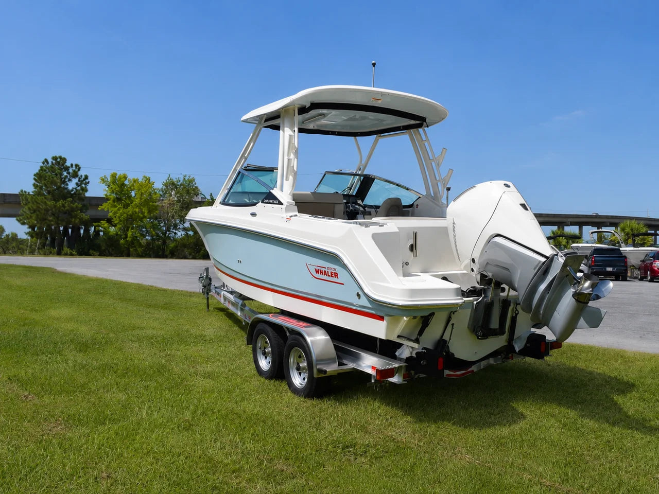 2026 Boston Whaler 240 Vantage 24.0 feet, Thunderbolt, GA #6