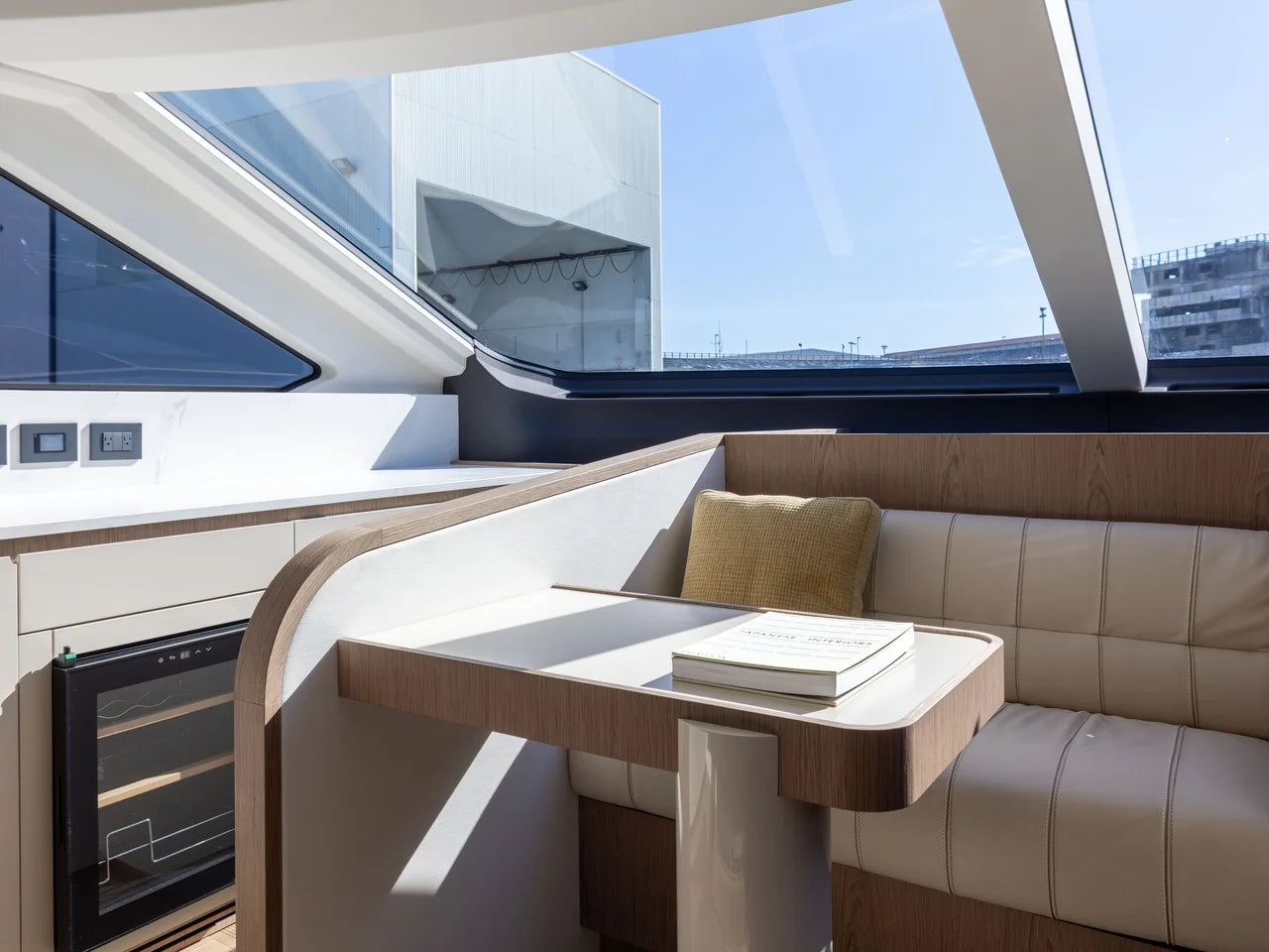 2027 Azimut Fly 82 82.0 feet, Pompano Beach, FL #17