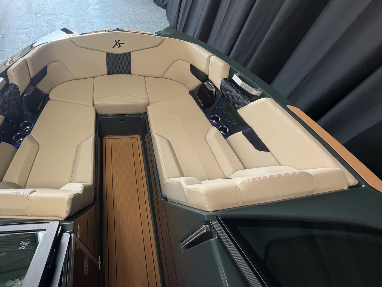2027 Mastercraft XT24 24.0 feet, Nisswa, Minnesota #87