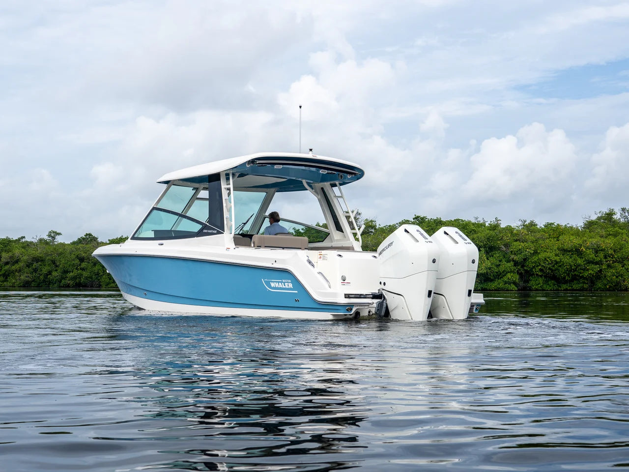 2027 Boston Whaler 330 Vantage 33.0 feet, Fort Myers, FL #29