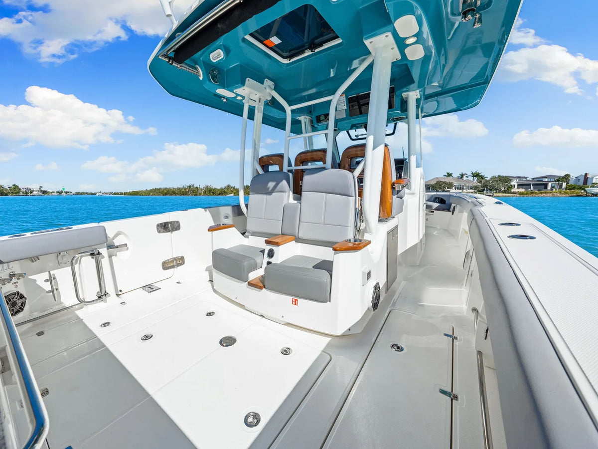 2026 Boston Whaler 360 Outrage 36.0 feet, Venice, Florida #37
