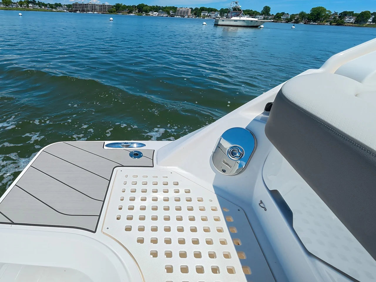 2026 Sea Ray SLX 400 Outboard 40.0 feet, New York, New York #23