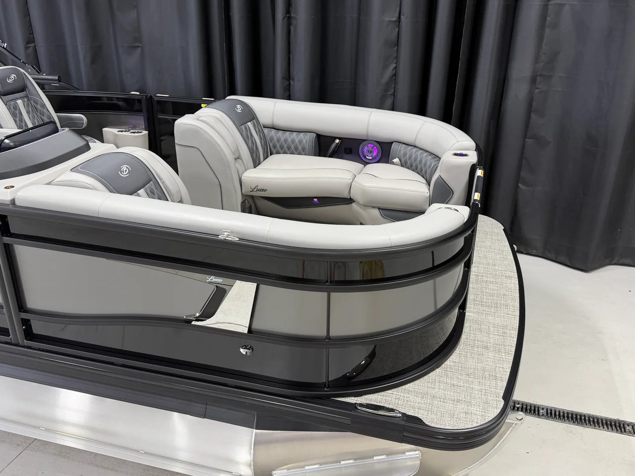 2027 Barletta LUSSO23QCSS 23.0 feet, Crosslake, Minnesota #8