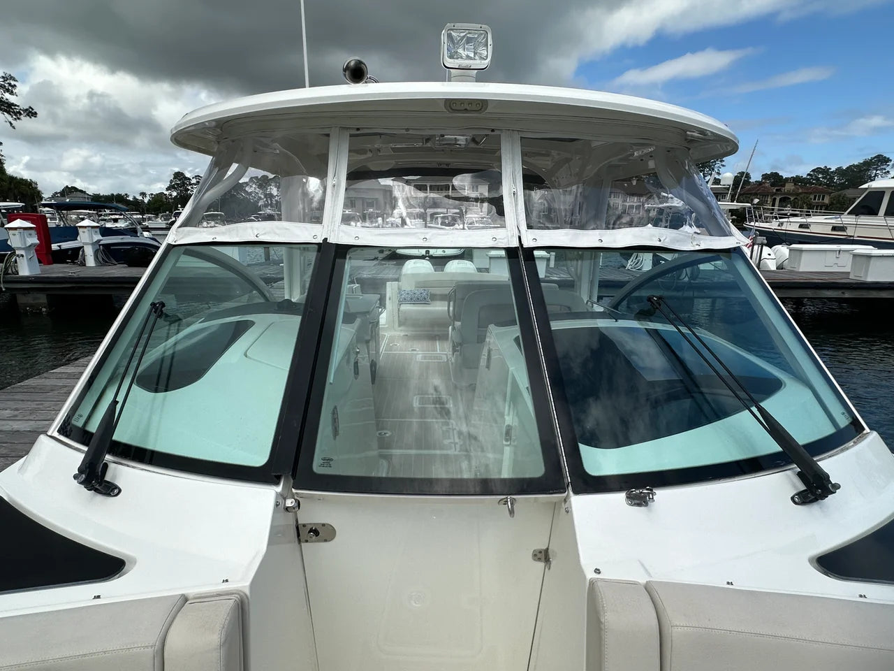 2017 Boston Whaler 320 VANTAGE 32.0 feet, Thunderbolt, GA #23