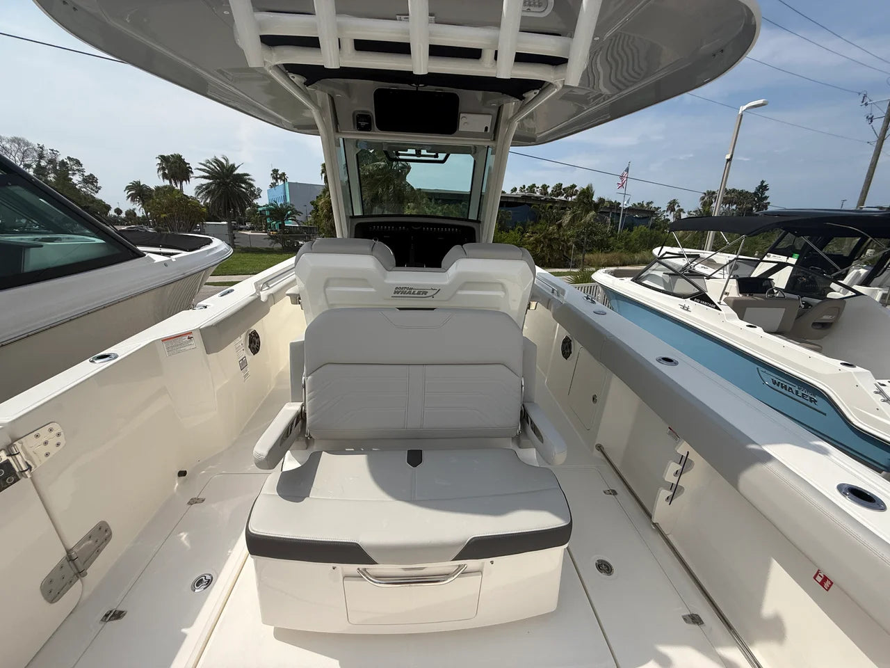 2026 Boston Whaler 330 Outrage 33.0 feet, Sarasota, FL #32
