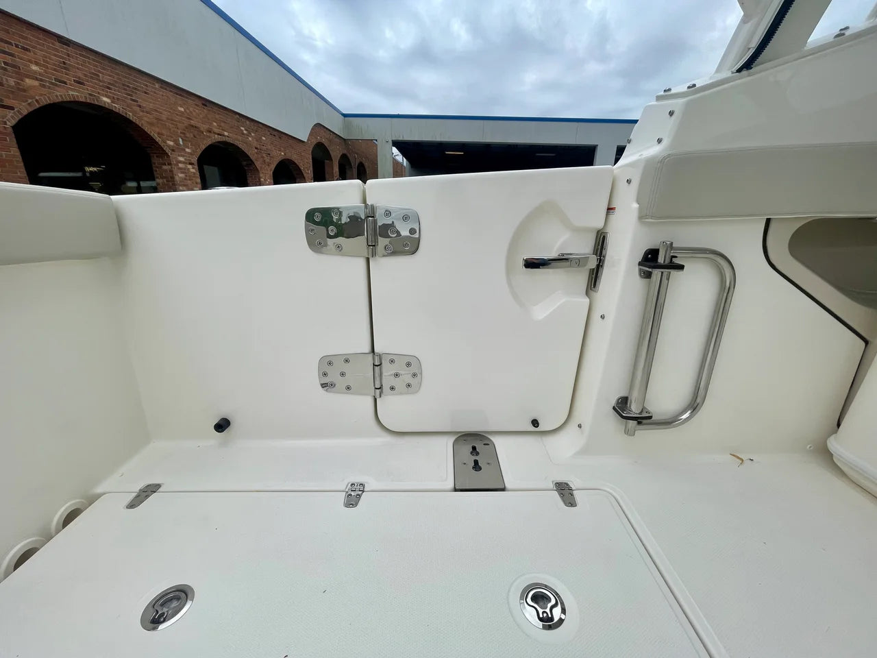 2027 Boston Whaler 280 Vantage 27.0 feet, Danvers, Massachusetts #11