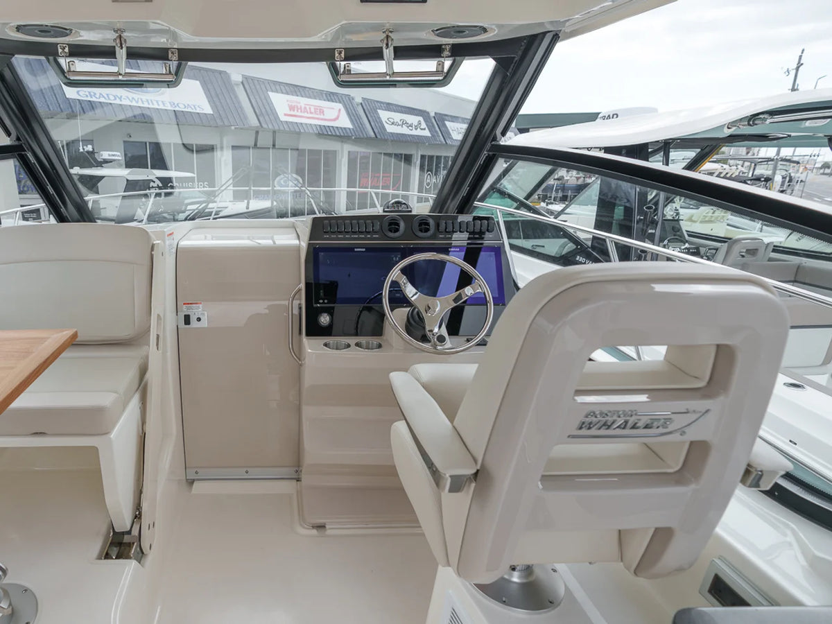 2026 Boston Whaler 325 Conquest 32.0 feet, Fort Walton Beach, Florida #23