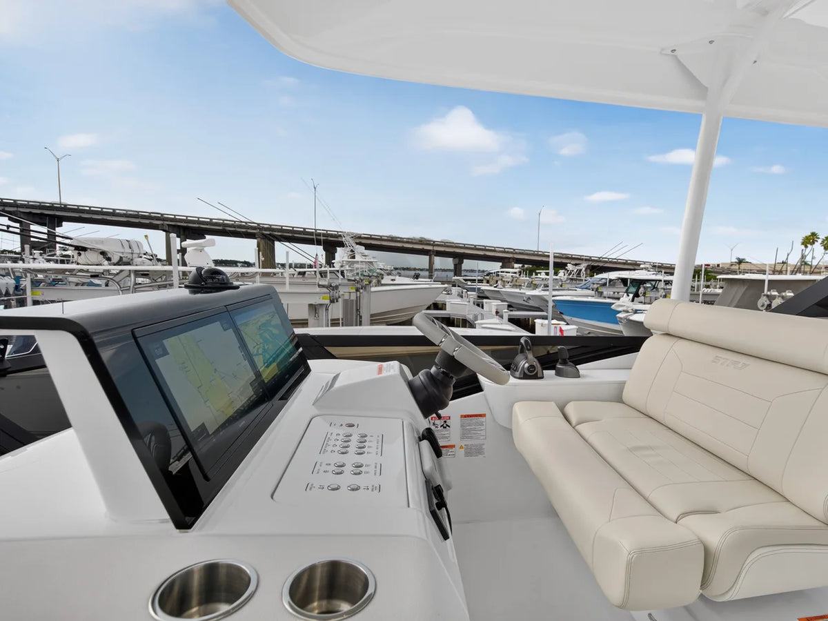 2026 Cruisers Yachts 57 FLY 57.0 feet, Stuart, Florida #76