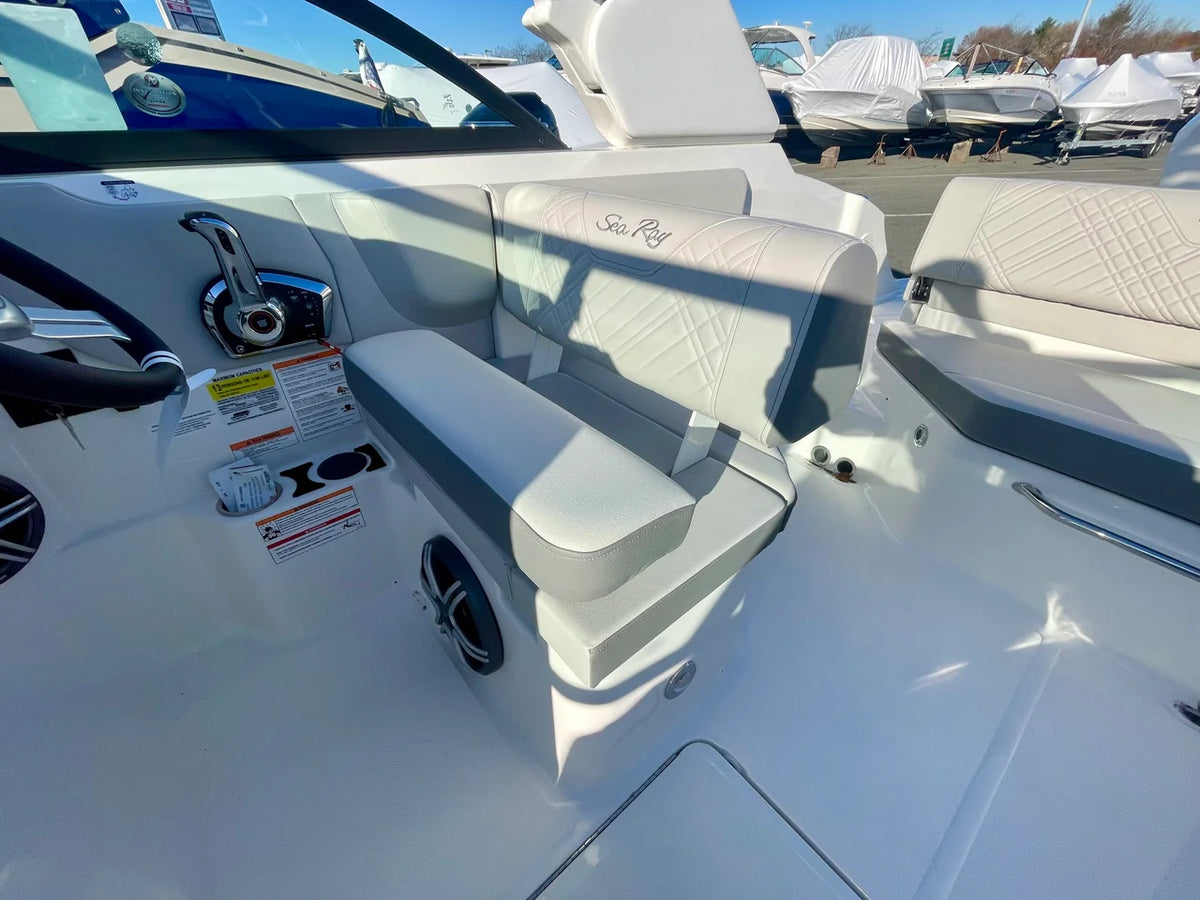 2026 Sea Ray SDX 230 Outboard 23.0 feet, Danvers, Massachusetts #11