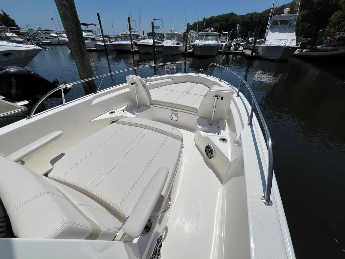 2026 Boston Whaler 250 Dauntless 25.0 feet, Wakefield, RI #22
