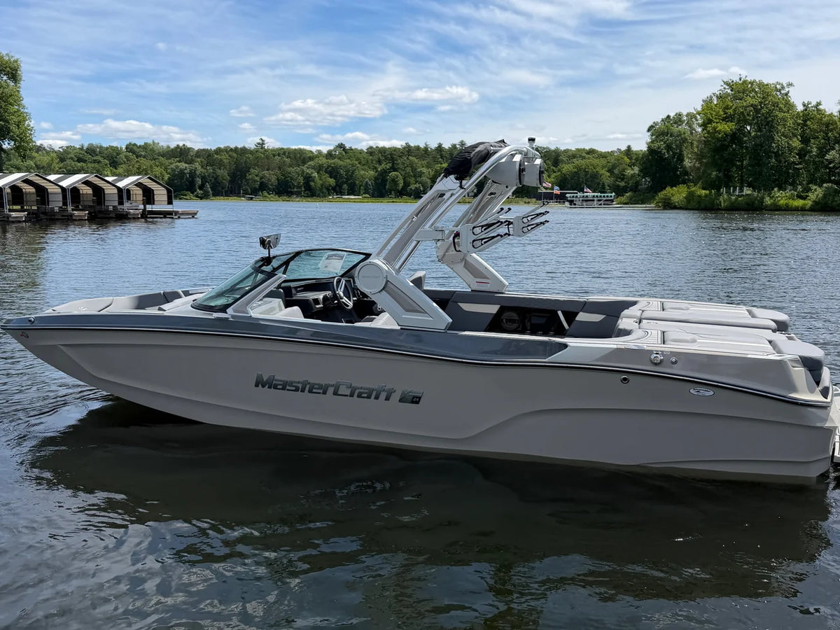 2025 Mastercraft XT24 24.0 feet, Nisswa, Minnesota #1