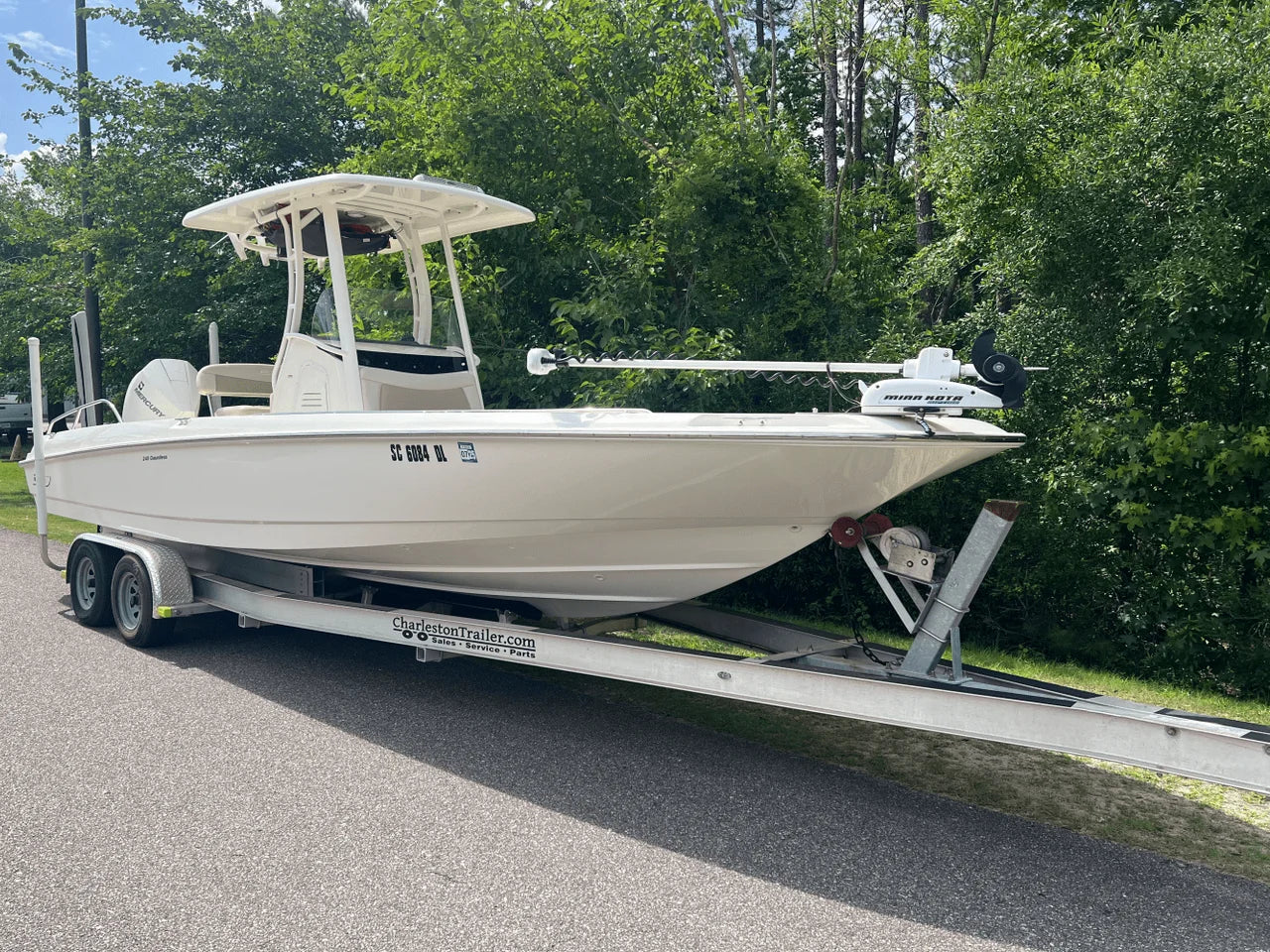 2019 Boston Whaler 240 DAUNTLESS 24.0 feet, Charleston, SC #3