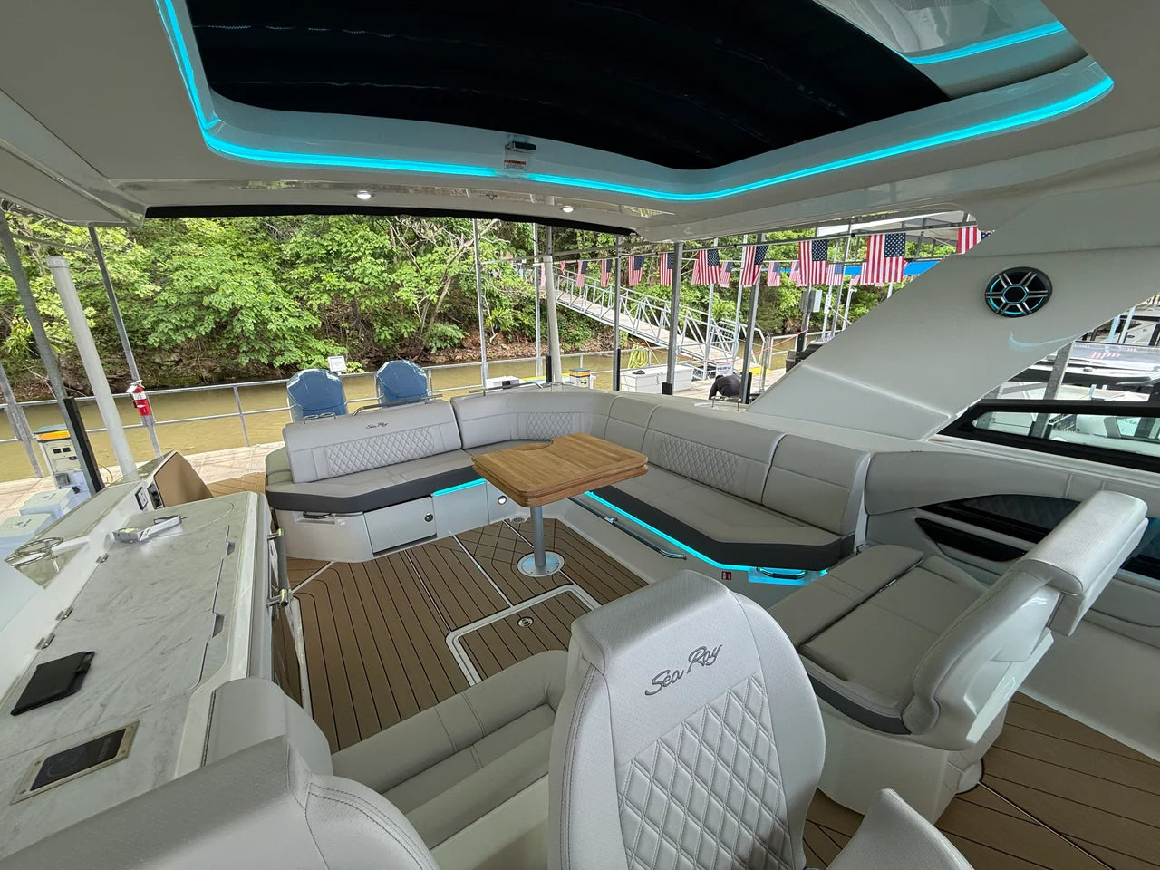 2026 Sea Ray SLX 400 Outboard 40.0 feet, Lake Ozark, MO #33