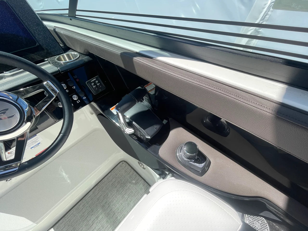 2026 Sea Ray SLX 280 Outboard 28.0 feet, Danvers, Massachusetts #12